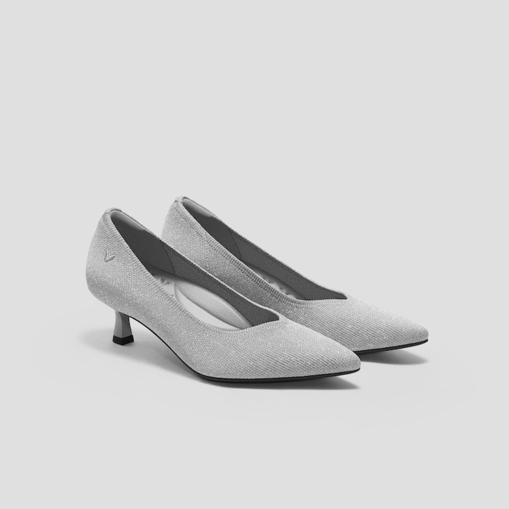 VIVAIA Pointed Toe Kitten Heel Knit Flats Silver Women Size 8.5 EU39.5